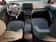 ✅ 2020 Hyundai Ioniq Blue • VIN: KMHC65LC1LU231271 • Лот: 80688734. Размещён на Copart с пробегом 75 838 миль миль. Получите бесплатный доступ к архиву аукционных продаж из США и посмотрите подробный отчёт об истории автомобиля на DreamBid. Изображение 8.