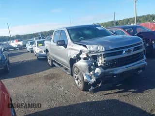 ✅ 2024 Chevrolet Silverado 1500 RST • VIN: 1GCUDEEDXRZ249610 • Lot: 43222359. Wystawiony na IAAI z przebiegiem 40 574 mil. Bezpłatny archiwum sprzedaży aukcyjnych z USA i szczegółowy raport historii pojazdu na DreamBid. Zdjęcie 1.