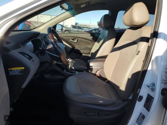 2015 Hyundai Tucson Limited with VIN KM8JUCAG9FU008424, listed as a Copart auction lot 90071535 with 142,268 mi miles and Salvage title. Bid and sale history available at DreamBid. Image 7.