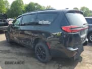 ✅ 2022 Chrysler Pacifica Touring • VIN: 2C4RC1FG1NR199419 • Lot: 55379035. Wystawiony na Copart z przebiegiem 57 566 mil. Bezpłatny archiwum sprzedaży aukcyjnych z USA i szczegółowy raport historii pojazdu na DreamBid. Zdjęcie 2.