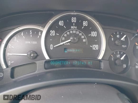 ✅ 2003 Cadillac Escalade • VIN: 1GYEK63N83R265043 • Lot: 43617960. Wystawiony na IAAI z przebiegiem 173 743 mil. Bezpłatny archiwum sprzedaży aukcyjnych z USA i szczegółowy raport historii pojazdu na DreamBid. Zdjęcie 7.