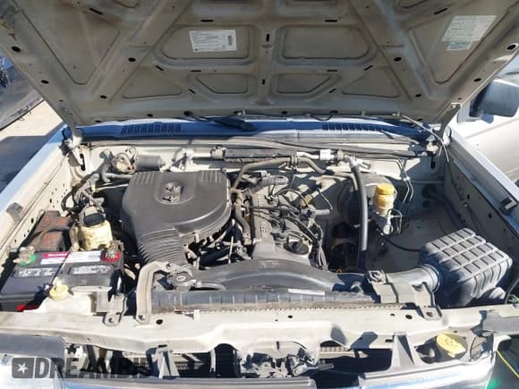 ✅ 2000 Nissan Frontier XE • VIN: 1N6DD26S5YC348622 • Lot: 43489629. Listed on IAAI with 151,219 mi. Free auction sales archive from the USA and detailed vehicle history report at DreamBid. Image 10.