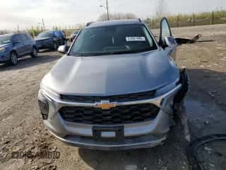 2025 Chevrolet Trax LT с VIN KL77LHEP8SC007822, выставлен на аукционе Copart как лот 51601495 с пробегом 7 987 миль миль и Списание • Salvage title. История ставок и продаж доступна на DreamBid. Изображение 5.