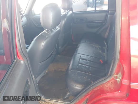 ✅ 2000 Jeep Cherokee Limited • VIN: 1J4FF68S0YL205758 • Лот: 43441095. Опубликован ранее на IAAI с пробегом 236 300 миль. Бесплатный доступ к архиву аукционных продаж из США и подробный отчёт об истории автомобиля на DreamBid. Изображение 14.