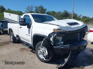 ✅ 2021 Chevrolet Silverado 2500HD Work Truck • VIN: 1GC0WLE74MF110381 • Lot: 43450433. Listed on IAAI with 172,393 mi. Free auction sales archive from the USA and detailed vehicle history report at DreamBid. Image 1.