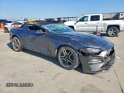 ✅ 2018 Ford Mustang EcoBoost Premium • VIN: 1FATP8UH5J5110334 • Lot: 94713485. Wystawiony na Copart z przebiegiem 74 652 mil. Bezpłatny archiwum sprzedaży aukcyjnych z USA i szczegółowy raport historii pojazdu na DreamBid. Zdjęcie 4.