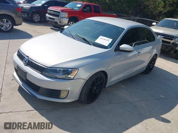 ✅ 2012 Volkswagen Jetta • VIN: 3VW467AJ9CM473877 • Lot: 43196341. Listed on IAAI with 129,507 mi. Free auction sales archive from the USA and detailed vehicle history report at DreamBid. Image 2.