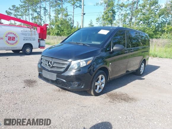 ✅ 2017 Mercedes-Benz Metris Passenger • VIN: WD4PG2EE4H3313286 • Лот: 42984288. Опубликован ранее на IAAI с пробегом 128 022 миль. Бесплатный доступ к архиву аукционных продаж из США и подробный отчёт об истории автомобиля на DreamBid. Изображение 17.