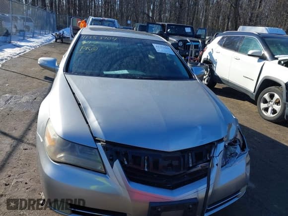 ✅ 2010 Acura RL Technology • VIN: JH4KB2F66AC000108 • Lot: 41353904. Listed on IAAI with 154,576 mi. Free auction sales archive from the USA and detailed vehicle history report at DreamBid. Image 12.