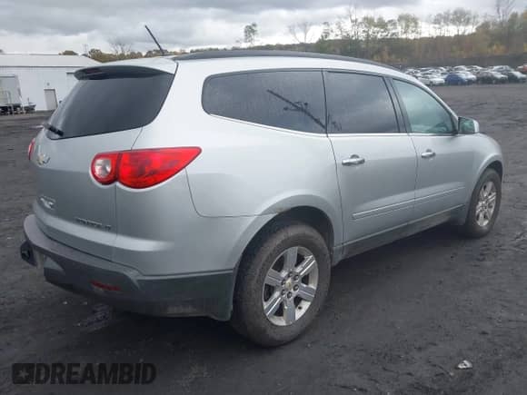 2012 Chevrolet Traverse 2LT с VIN 1GNKVJED6CJ288558, выставлен на аукционе IAAI как лот 43576858 с пробегом 144 513 миль миль и . История ставок и продаж доступна на DreamBid. Изображение 4.