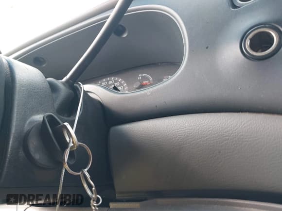 ✅ 2002 Ford Econoline Passenger XL • VIN: 1FBSS31LX2HB63132 • Лот: 41475905. Опубликован ранее на IAAI с пробегом 350 518 миль. Бесплатный доступ к архиву аукционных продаж из США и подробный отчёт об истории автомобиля на DreamBid. Изображение 11.