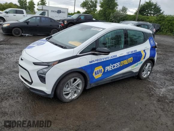 ✅ 2023 Chevrolet Bolt EV 1LT • VIN: 1G1FW6S00P4182772 • Lot: 68532254. Wystawiony na Copart z przebiegiem Nie podano. Bezpłatny archiwum sprzedaży aukcyjnych z USA i szczegółowy raport historii pojazdu na DreamBid. Zdjęcie 1.