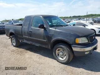 ✅ 2001 Ford F-150 XL • VIN: 2FTRX18L31CB05231 • Лот: 43116478. Опубликован ранее на IAAI с пробегом 133 870 миль. Бесплатный доступ к архиву аукционных продаж из США и подробный отчёт об истории автомобиля на DreamBid. Изображение 1.