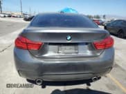 ✅ 2018 BMW 4 Series 440i • VIN: WBA4J5C55JBF06674 • Lot: 81965675. Wystawiony na Copart z przebiegiem 63 916 mil. Bezpłatny archiwum sprzedaży aukcyjnych z USA i szczegółowy raport historii pojazdu na DreamBid. Zdjęcie 6.