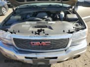 ✅ 2004 GMC Sierra 2500 SLE • VIN: 1GTGK23U94F124449 • Lot: 82589675. Wystawiony na Copart z przebiegiem 168 499 mil. Bezpłatny archiwum sprzedaży aukcyjnych z USA i szczegółowy raport historii pojazdu na DreamBid. Zdjęcie 11.