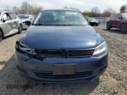 ✅ 2012 Volkswagen Jetta • VIN: 3VW1K7AJ4CM322587 • Lot: 53573035. Wystawiony na Copart z przebiegiem 194 234 mil. Bezpłatny archiwum sprzedaży aukcyjnych z USA i szczegółowy raport historii pojazdu na DreamBid. Zdjęcie 5.