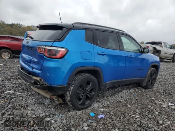 ✅ 2019 Jeep Compass Altitude • VIN: 3C4NJDBB2KT653413 • Lot: 90515445. Listed on Copart with 111,407 mi. Free auction sales archive from the USA and detailed vehicle history report at DreamBid. Image 3.