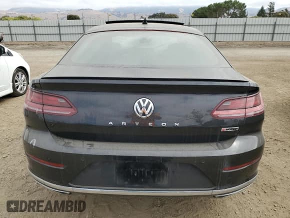 ✅ 2020 Volkswagen Arteon SEL Premium R-Line • VIN: WVWTR7AN3LE018201 • Лот: 71627134. Опубликован ранее на Copart с пробегом 15 637 миль. Бесплатный доступ к архиву аукционных продаж из США и подробный отчёт об истории автомобиля на DreamBid. Изображение 6.