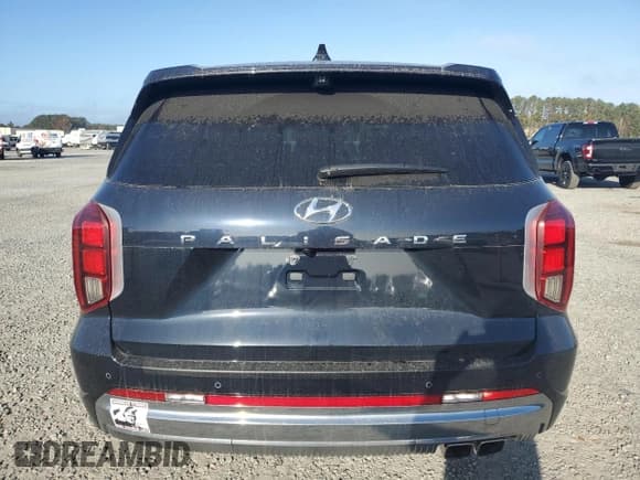 ✅ 2024 Hyundai Palisade Calligraphy • VIN: KM8R74GE2RU724236 • Lot: 78920174. Wystawiony na Copart z przebiegiem 4 793 mil. Bezpłatny archiwum sprzedaży aukcyjnych z USA i szczegółowy raport historii pojazdu na DreamBid. Zdjęcie 6.