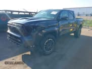 ✅ 2025 Toyota Tacoma SR • VIN: 3TMLB5JNXSM103411 • Лот: 42963505. Опубликован ранее на IAAI с пробегом 9 330 миль. Бесплатный доступ к архиву аукционных продаж из США и подробный отчёт об истории автомобиля на DreamBid. Изображение 17.