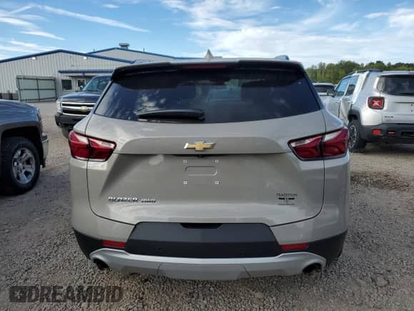 ✅ 2021 Chevrolet Blazer LT • VIN: 3GNKBHR45MS520935 • Лот: 71865565. Размещён на Copart с пробегом 32 852 миль миль. Получите бесплатный доступ к архиву аукционных продаж из США и посмотрите подробный отчёт об истории автомобиля на DreamBid. Изображение 6.