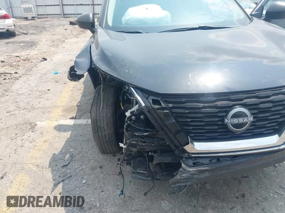 ✅ 2023 Nissan Rogue S • VIN: 5N1BT3AA6PC903444 • Lot: 42395582. Listed on IAAI with 16,981 mi. Free auction sales archive from the USA and detailed vehicle history report at DreamBid. Image 6.