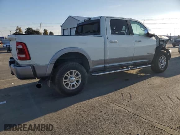 ✅ 2021 Ram 2500 Laramie • VIN: 3C6UR5FL8MG512197 • Лот: 90318875. Опубликован ранее на Copart с пробегом 85 988 миль. Бесплатный доступ к архиву аукционных продаж из США и подробный отчёт об истории автомобиля на DreamBid. Изображение 3.