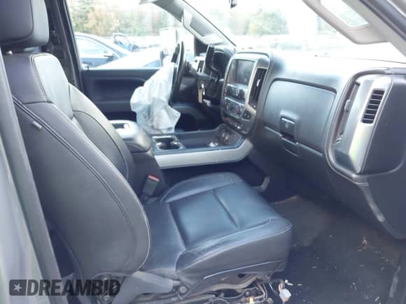 2017 Chevrolet Silverado 2500HD LTZ with VIN 1GC2KWEG4HZ192879, listed as a IAAI auction lot 43380040 with 98,324 mi miles and . Bid and sale history available at DreamBid. Image 5.