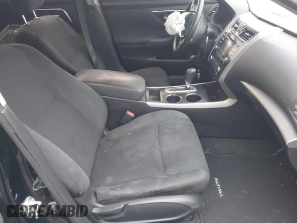 ✅ 2015 Nissan Altima S • VIN: 1N4AL3AP9FC126962 • Lot: 43527780. Listed on IAAI with 319,877 mi. Free auction sales archive from the USA and detailed vehicle history report at DreamBid. Image 5.