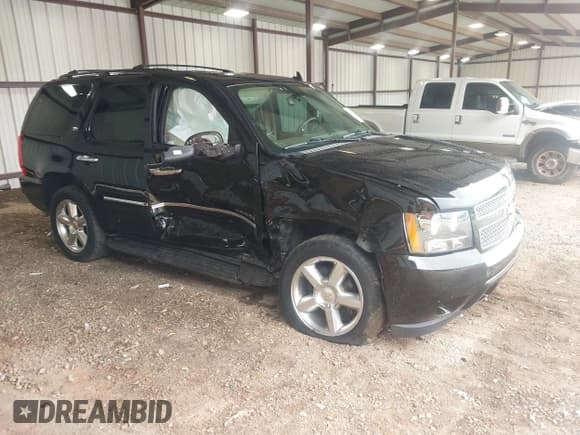 ✅ 2013 Chevrolet Tahoe LTZ • VIN: 1GNSCCE03DR122449 • Lot: 42860317. Listed on IAAI with 181,518 mi. Free auction sales archive from the USA and detailed vehicle history report at DreamBid. Image 1.