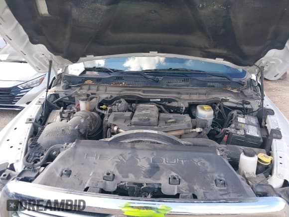 ✅ 2018 Ram 2500 Big Horn • VIN: 3C6UR5ML3JG359629 • Lot: 42236067. Wystawiony na IAAI z przebiegiem 137 450 mil. Bezpłatny archiwum sprzedaży aukcyjnych z USA i szczegółowy raport historii pojazdu na DreamBid. Zdjęcie 10.