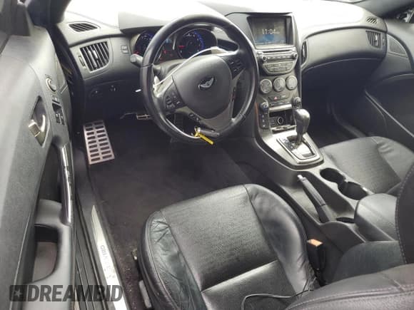 ✅ 2015 Hyundai Genesis Coupe R-Spec • VIN: KMHHU6KJ4FU129646 • Lot: 82434825. Listed on Copart with 119,063 mi. Free auction sales archive from the USA and detailed vehicle history report at DreamBid. Image 8.