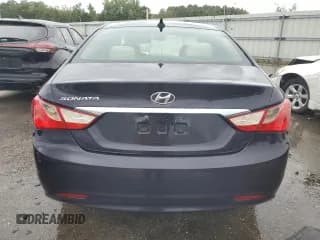 ✅ 2011 Hyundai Sonata GLS • VIN: 5NPEB4AC0BH167139 • Lot: 70852944. Listed on Copart with 158,185 mi. Free auction sales archive from the USA and detailed vehicle history report at DreamBid. Image 6.