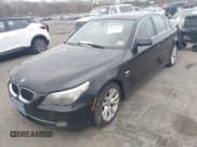 ✅ 2009 BMW 5 Series 535i xDrive • VIN: WBANV935X9C133697 • Lot: 41887774. Listed on IAAI with 206,580 mi. Free auction sales archive from the USA and detailed vehicle history report at DreamBid. Image 2.