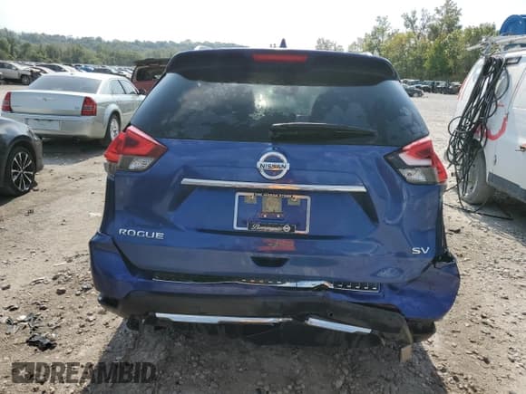✅ 2019 Nissan Rogue S • VIN: JN8AT2MT5KW264587 • Lot: 72420864. Wystawiony na Copart z przebiegiem 52 734 mil. Bezpłatny archiwum sprzedaży aukcyjnych z USA i szczegółowy raport historii pojazdu na DreamBid. Zdjęcie 6.