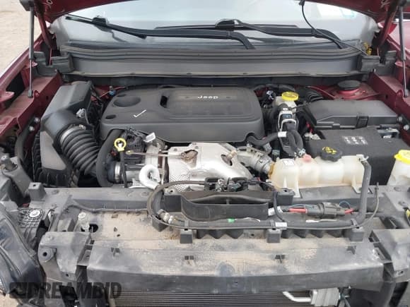 ✅ 2019 Jeep Cherokee Overland • VIN: 1C4PJMJN2KD173866 • Лот: 42223819. Опубликован ранее на IAAI с пробегом 72 897 миль. Бесплатный доступ к архиву аукционных продаж из США и подробный отчёт об истории автомобиля на DreamBid. Изображение 10.