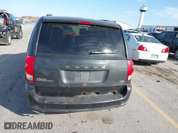 ✅ 2012 Dodge Grand Caravan SXT • VIN: 2C4RDGCG3CR324115 • Lot: 43395319. Wystawiony na IAAI z przebiegiem 243 402 mil. Bezpłatny archiwum sprzedaży aukcyjnych z USA i szczegółowy raport historii pojazdu na DreamBid. Zdjęcie 20.