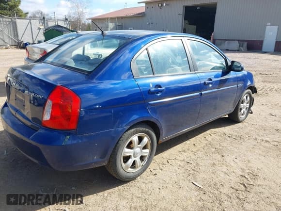 ✅ 2006 Hyundai Accent GLS • VIN: KMHCN46C86U055221 • Лот: 42028714. Опубликован ранее на IAAI с пробегом Не указан. Бесплатный доступ к архиву аукционных продаж из США и подробный отчёт об истории автомобиля на DreamBid. Изображение 4.