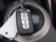 ✅ 2015 Hyundai Veloster RE:FLEX • VIN: KMHTC6AD8FU238345 • Лот: 41549377. Опубликован ранее на IAAI с пробегом 117 240 миль. Бесплатный доступ к архиву аукционных продаж из США и подробный отчёт об истории автомобиля на DreamBid. Изображение 11.