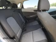 ✅ 2018 Hyundai Kona SEL • VIN: KM8K22AA8JU071345 • Лот: 58396014. Опубликован ранее на Copart с пробегом 105 311 миль. Бесплатный доступ к архиву аукционных продаж из США и подробный отчёт об истории автомобиля на DreamBid. Изображение 11.