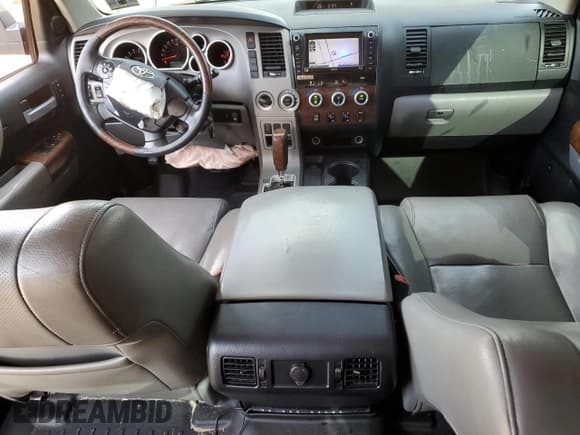 ✅ 2013 Toyota Tundra Platinum • VIN: 5TFHW5F16DX290739 • Lot: 85071075. Listed on Copart with 148,583 mi. Free auction sales archive from the USA and detailed vehicle history report at DreamBid. Image 8.