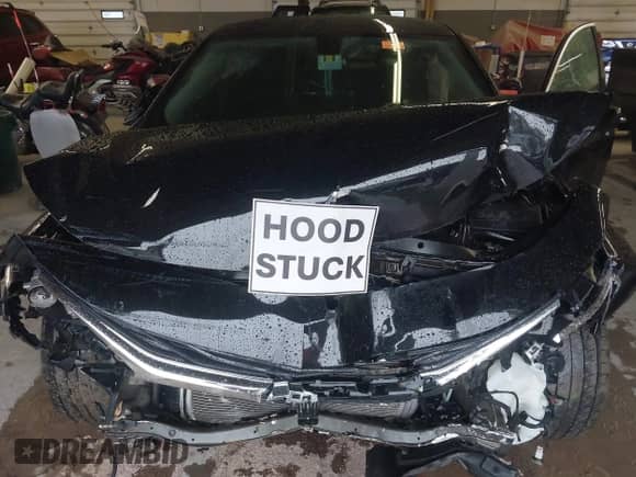 2022 Chevrolet Malibu LT z VIN 1G1ZD5STXNF124161, wystawiony jako IAAI lot #43594417 z przebiegiem 110 894 mil mil oraz . Historia ofert i sprzedaży dostępna na DreamBid. Obrazek 10.