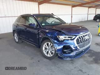✅ 2021 Audi Q3 S line Premium Plus • VIN: WA1EECF33M1131217 • Lot: 43141838. Wystawiony na IAAI z przebiegiem 35 674 mil. Bezpłatny archiwum sprzedaży aukcyjnych z USA i szczegółowy raport historii pojazdu na DreamBid. Zdjęcie 1.