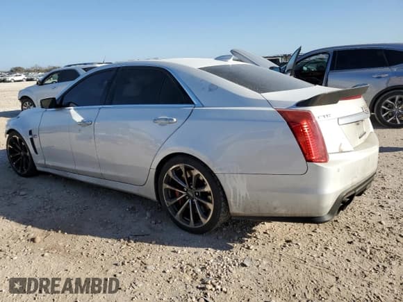 ✅ 2016 Cadillac CTS-V • VIN: 1G6A15S60G0107482 • Lot: 48781345. Wystawiony na Copart z przebiegiem 50 283 mil. Bezpłatny archiwum sprzedaży aukcyjnych z USA i szczegółowy raport historii pojazdu na DreamBid. Zdjęcie 2.