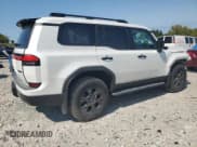 ✅ 2024 Lexus GX 550 Premium • VIN: JTJTBCDX0R5025283 • Lot: 70061455. Listed on Copart with 6,343 mi. Free auction sales archive from the USA and detailed vehicle history report at DreamBid. Image 3.