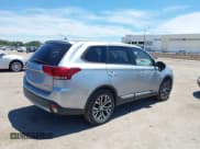 ✅ 2016 Mitsubishi Outlander SE • VIN: JA4AD3A36GZ007490 • Lot: 42892004. Wystawiony na IAAI z przebiegiem 84 060 mil. Bezpłatny archiwum sprzedaży aukcyjnych z USA i szczegółowy raport historii pojazdu na DreamBid. Zdjęcie 4.