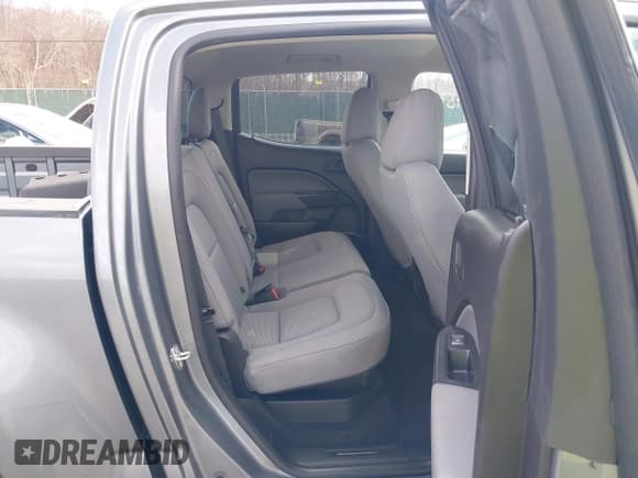 ✅ 2018 Chevrolet Colorado 4WD Work Truck • VIN: 1GCGTBEN7J1294076 • Lot: 41865908. Listed on IAAI with 74,710 mi. Free auction sales archive from the USA and detailed vehicle history report at DreamBid. Image 8.