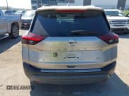 ✅ 2021 Nissan Rogue SL • VIN: JN8AT3CA8MW027617 • Lot: 43353007. Wystawiony na IAAI z przebiegiem 51 564 mil. Bezpłatny archiwum sprzedaży aukcyjnych z USA i szczegółowy raport historii pojazdu na DreamBid. Zdjęcie 15.