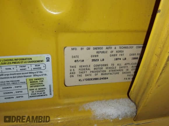 2011 Chevrolet Aveo 1LT z VIN KL1TD5DE2BB124564, wystawiony jako IAAI lot #41388512 z przebiegiem 109 833 mil mil oraz . Historia ofert i sprzedaży dostępna na DreamBid. Obrazek 9.