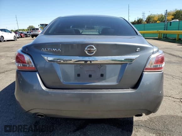 ✅ 2015 Nissan Altima 2.5 • VIN: 1N4AL3AP5FN397635 • Lot: 84062655. Wystawiony na Copart z przebiegiem 144 973 mil. Bezpłatny archiwum sprzedaży aukcyjnych z USA i szczegółowy raport historii pojazdu na DreamBid. Zdjęcie 6.